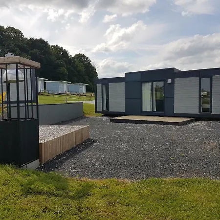 Village Guerzaille Holiday home *